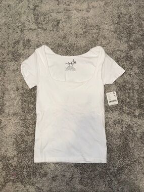 NWT Free People White Scoop Neck Short Sleeve Tee